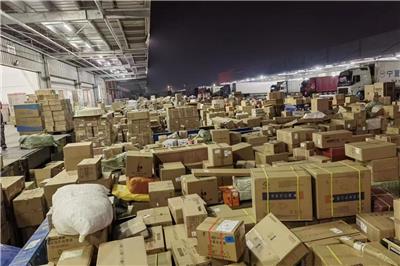 倉(cāng)庫(kù)一角